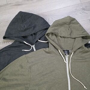 Lot of 2 True Classic Men's XXL Hoodie Jacket Fleece Full Zip Grey and Green
